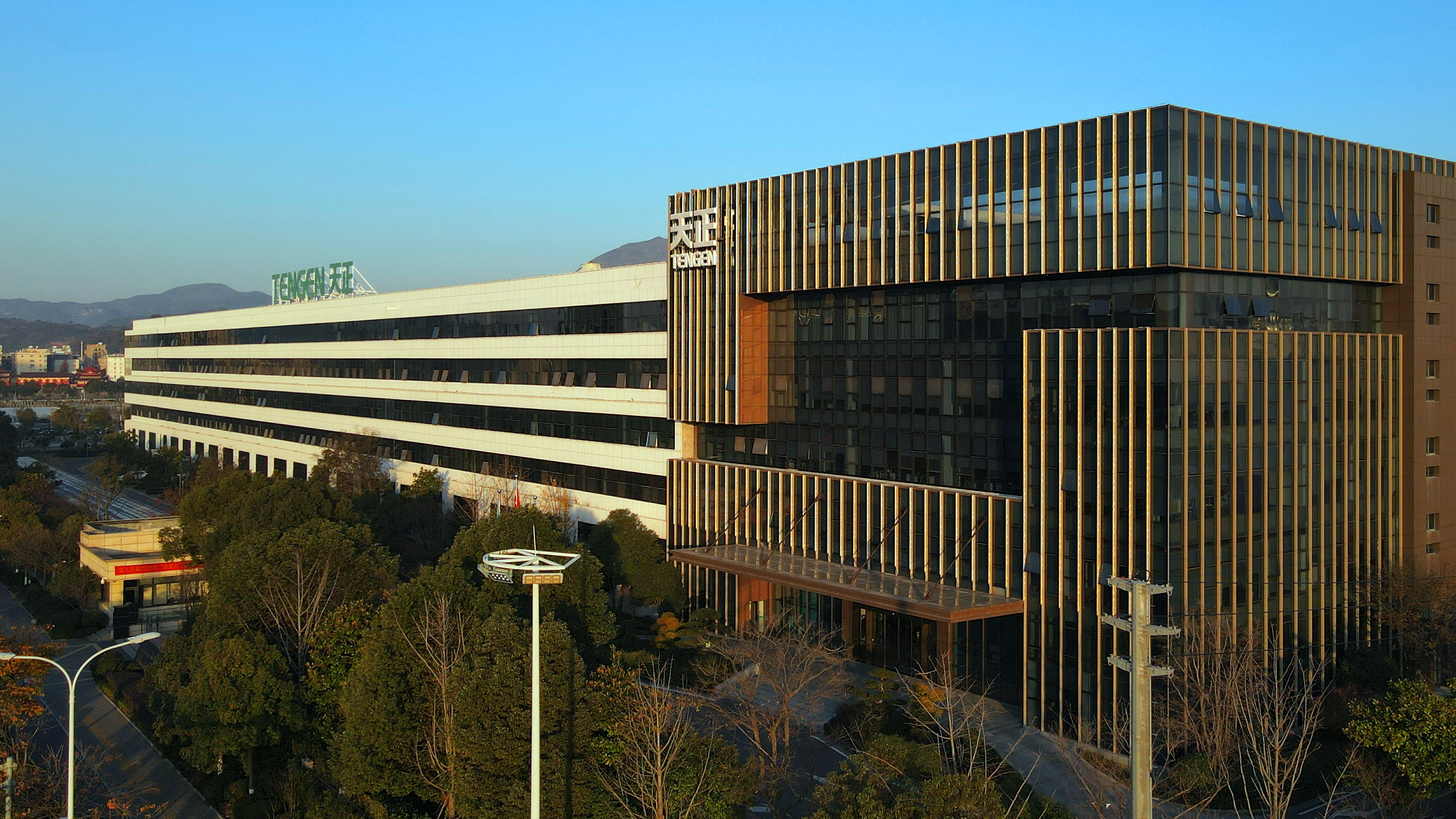 位列榜首！尊龙人生就是傅获评“最美工厂”荣誉